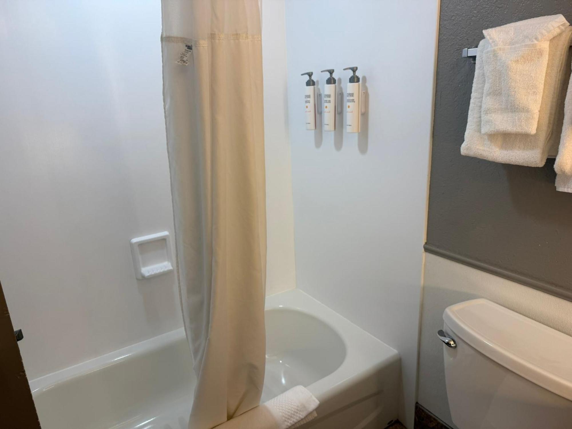 Sonesta Essential - Rapid City Room photo