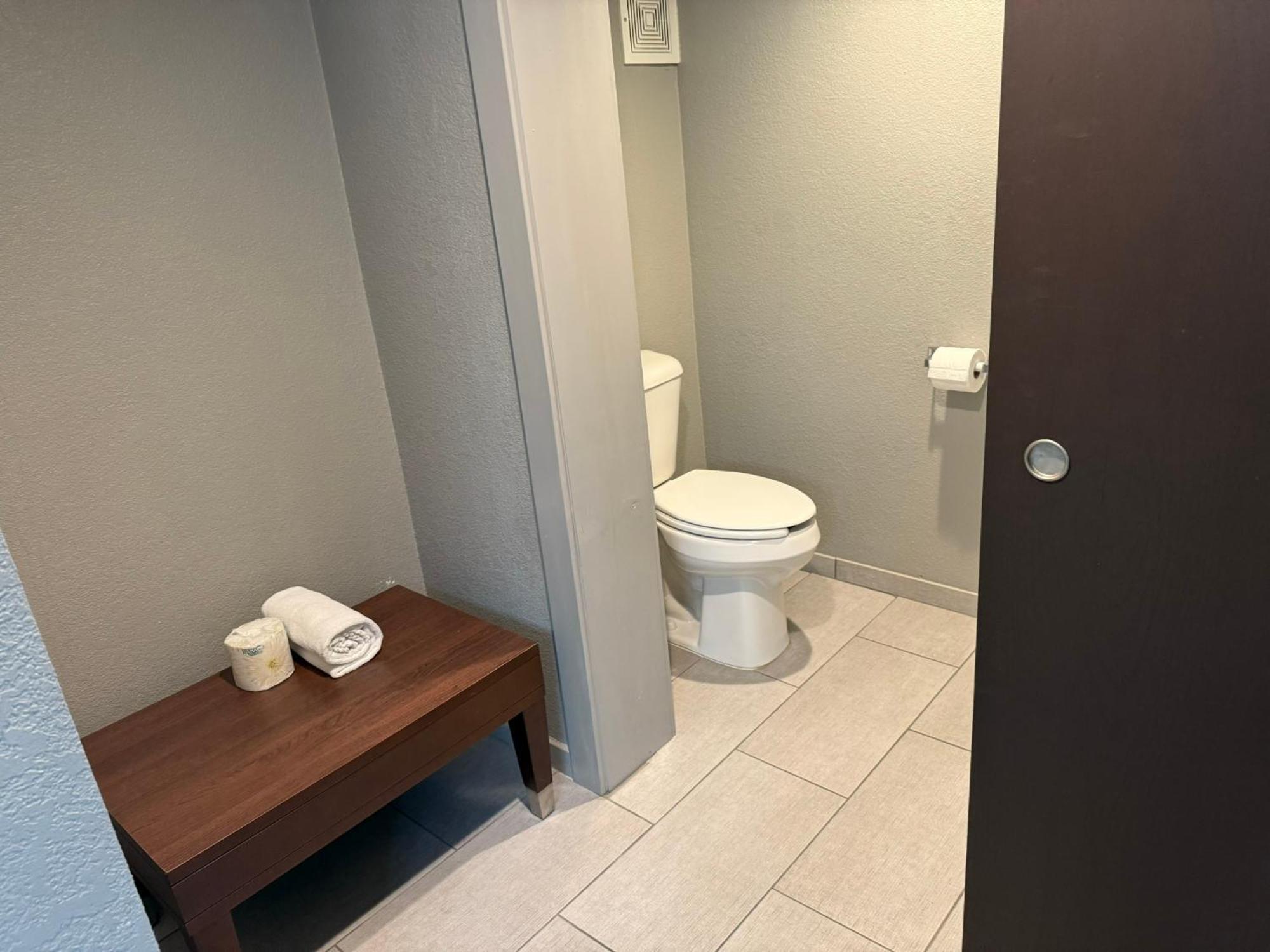 Sonesta Essential - Rapid City Room photo